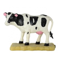 Simulation Plastic Craft Milk Cow for Garden Decor